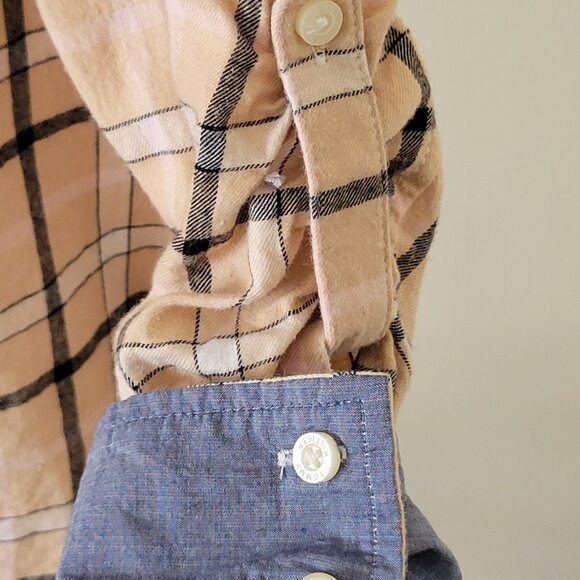 Tommy Hilfiger button top - Picture 6 of 6